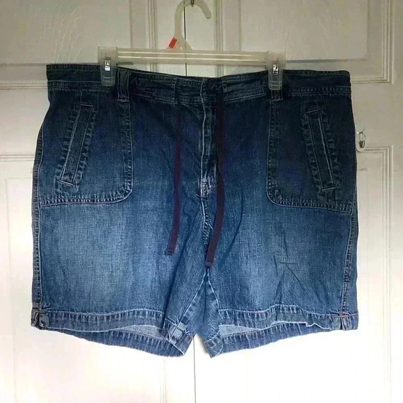 Women's Old Navy Denim Jeans Size  18 - Picture 1 of 10